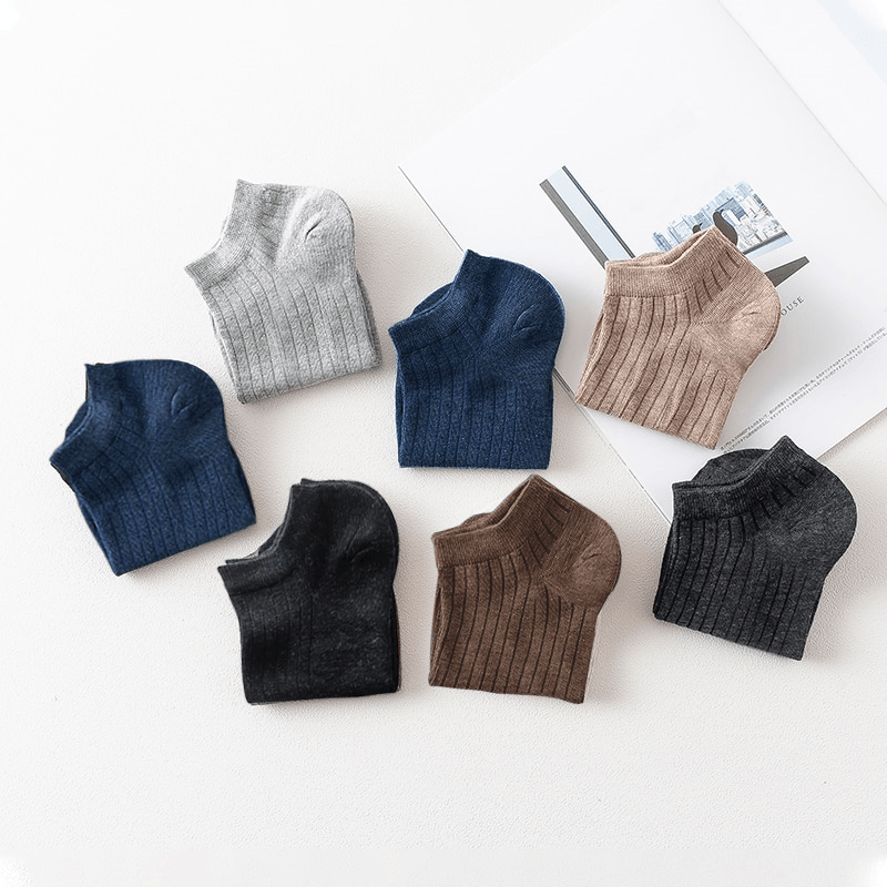 Arctic Wolf Men's Ankle Length Socks | Ribbed - Adorable Me